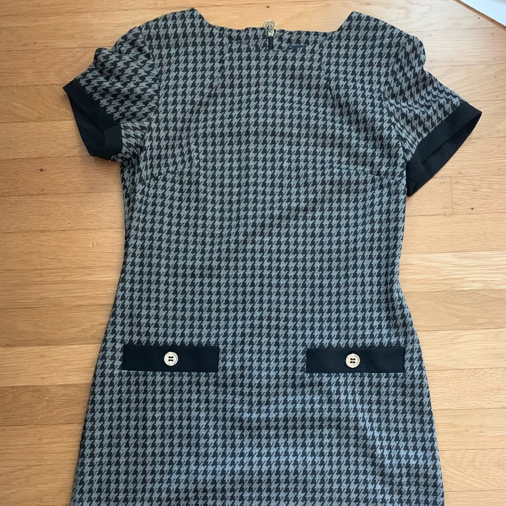 Tommy Hilfiger Houndstooth shift dress